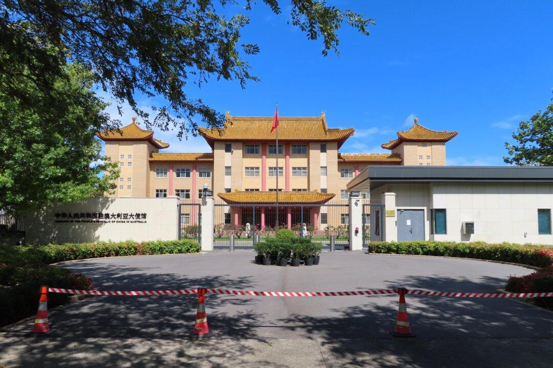 All Chinese Asylum Applications in May Rejected in Australia