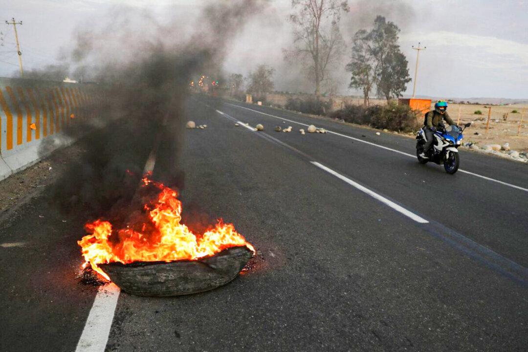 Peru Imposes Curfew to Stymie Protests Over Rising Fuel Costs