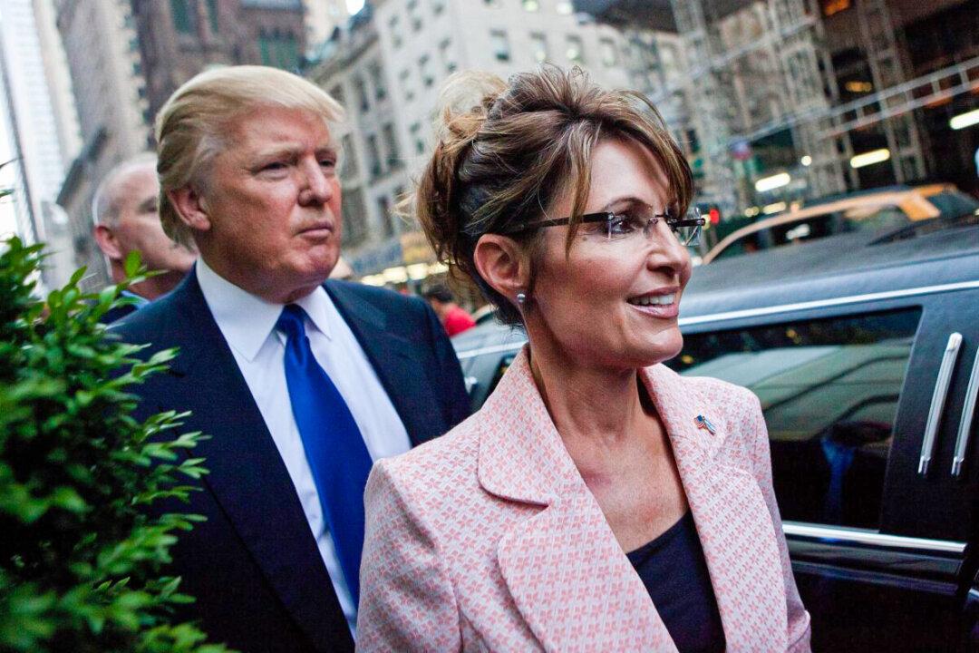 Sarah Palin, Nick Begich Advance in Alaska US House Special Primary Election