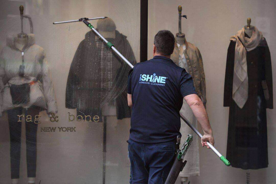 Rising Costs Hit Australian Small Business Sentiment