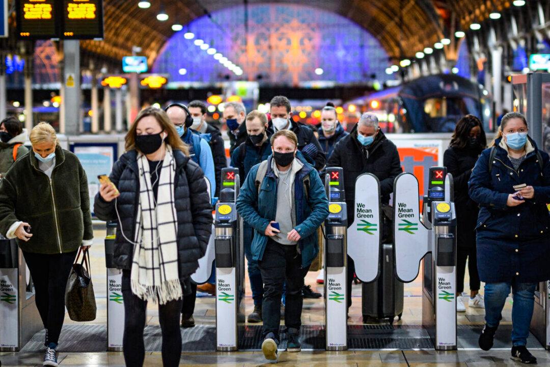 CDC Raises Monkeypox Alert, Recommends Masks During Travel, Then Removes Advice