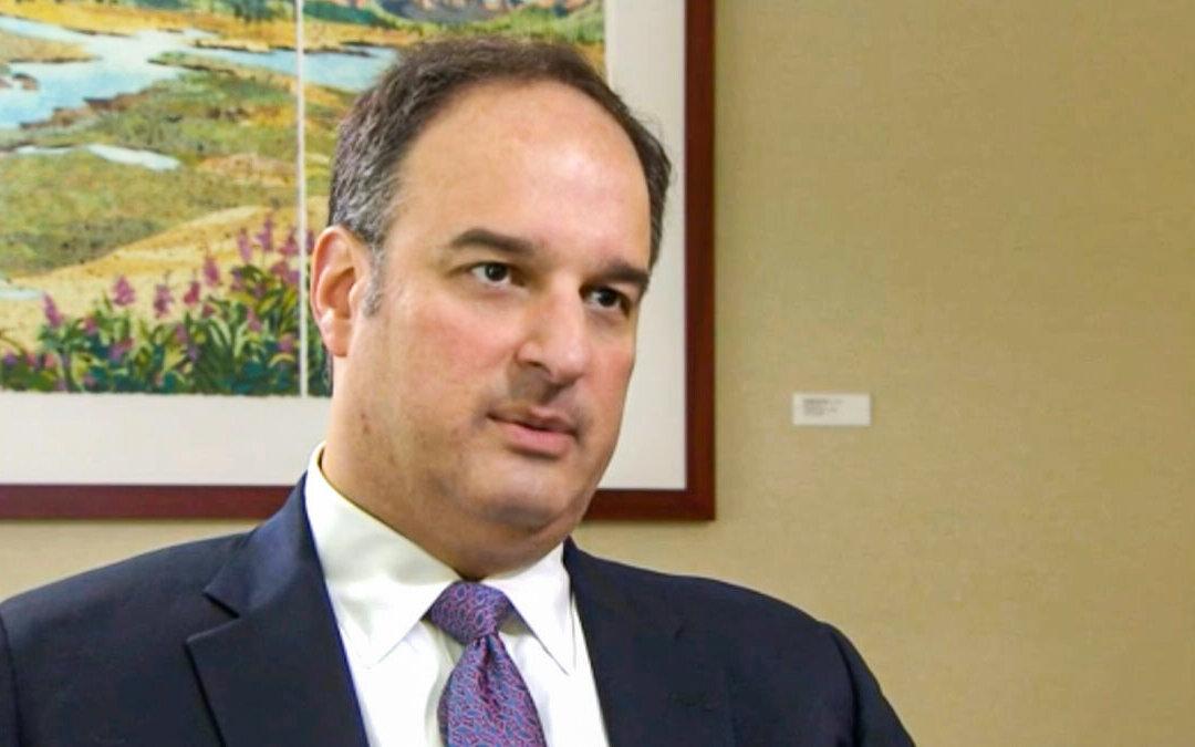Judge: FBI Agent Will Testify in Ex-Clinton Lawyer Case, but CIA Conclusions Largely Inadmissible