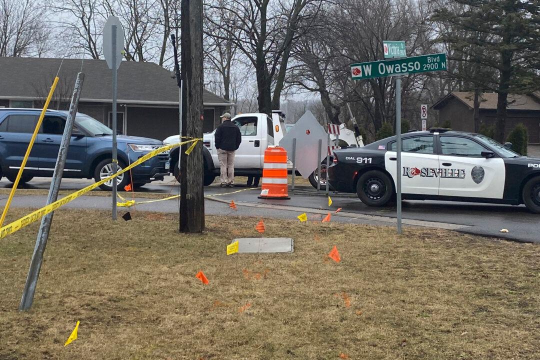 Gunman Dead After Firing More Than 100 Rounds, Officer Hurt