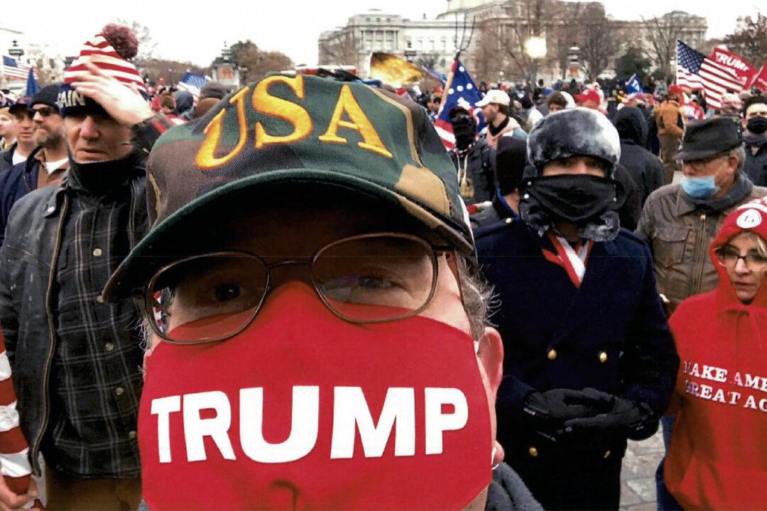 Defense Advocates Celebrate Acquittal of New Mexico Man Who Said Police Let Him Inside US Capitol on Jan. 6, 2021