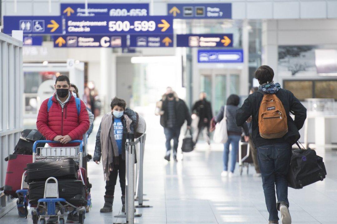 Canadian Airlines Among Carriers Asking Appeal Court to Quash Passenger Rights Rules