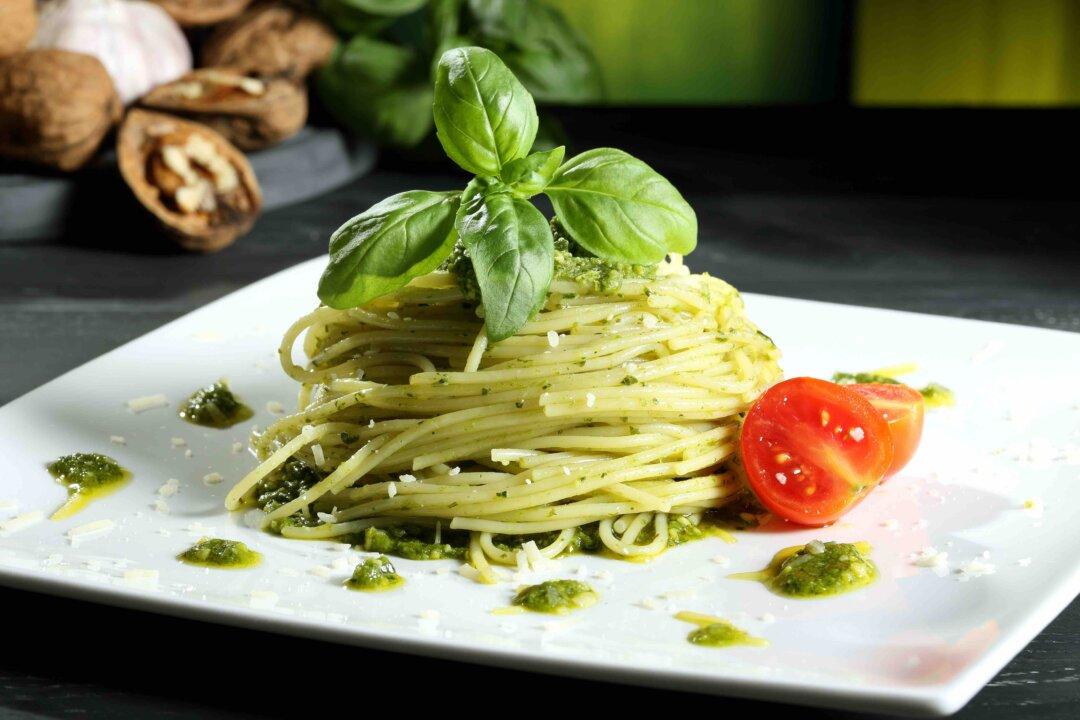 Linguine With Lemon Pesto, Inspired by Dreams of the Amalfi Coast