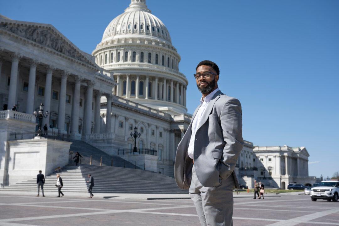 Former Army Sergeant Seeks Justice for Military Members Who Have Been Wrongfully Convicted