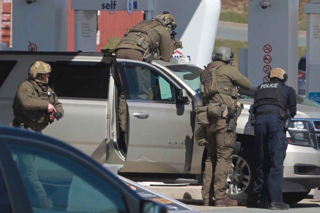 Two Mounties Started Firing at NS Mass Shooter as He Lifted RCMP Pistol: Documents