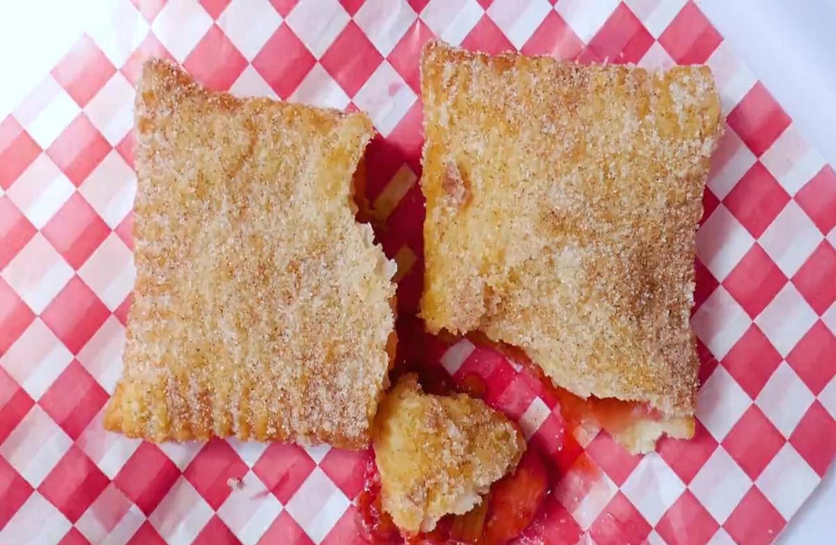 Strawberry Rhubarb Hand Pies