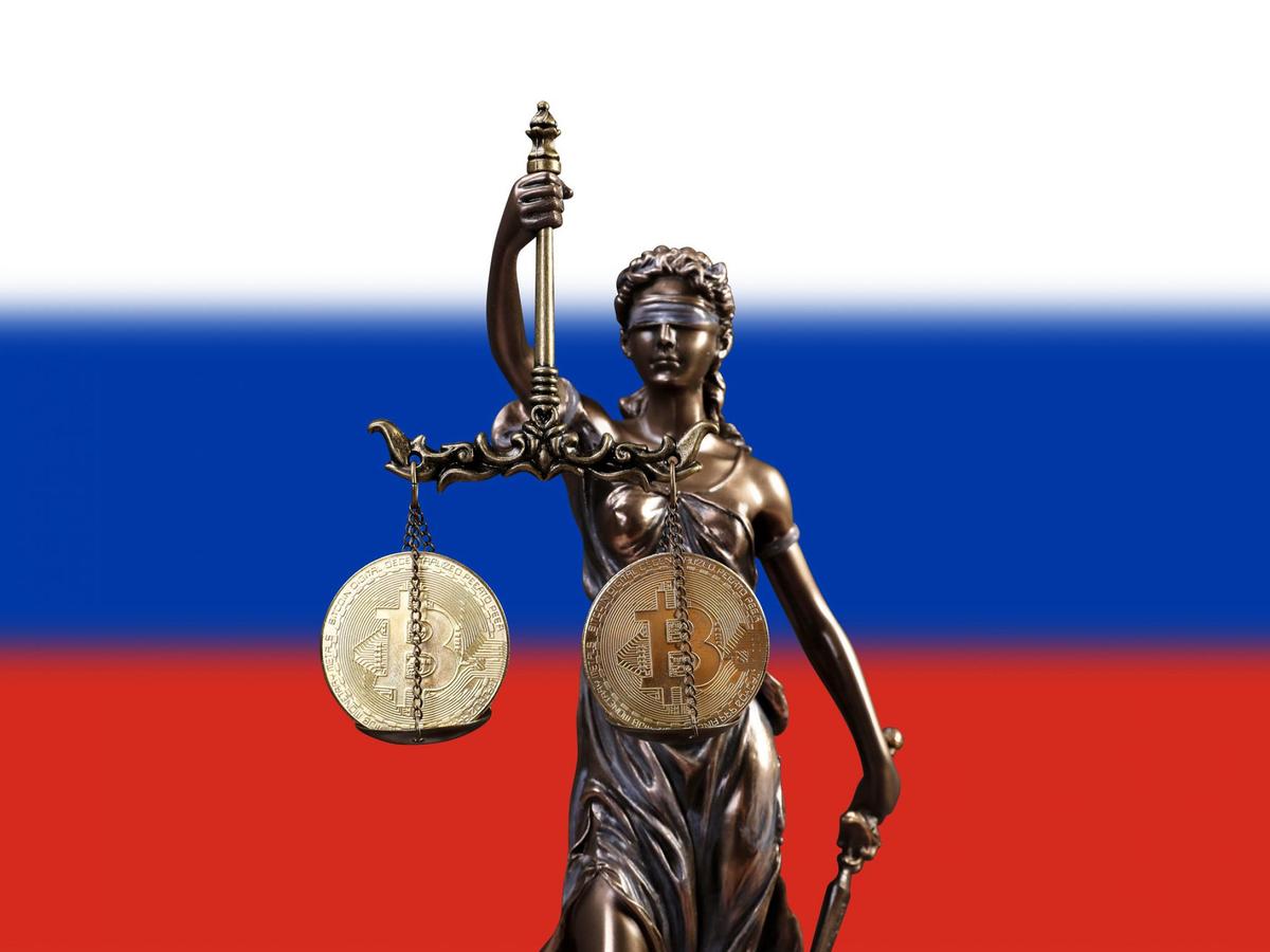 Why Russian Oligarchs Can’t Evade Sanctions Through Bitcoin