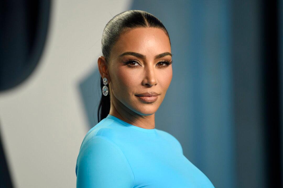 Kim Kardashian to Testify at Trial of Suspects in 2016 Paris Armed Robbery
