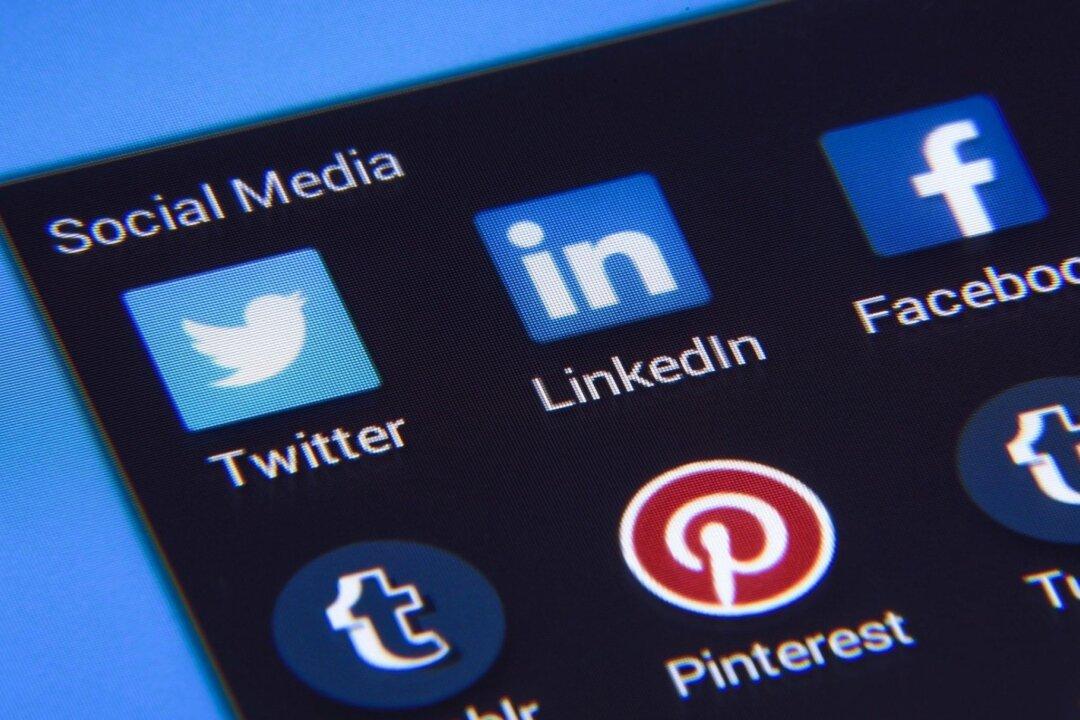 Chart Wars, Twitter vs. Meta Platforms: How Has Elon Musk’s Role as Shareholder Influenced Stock Price?