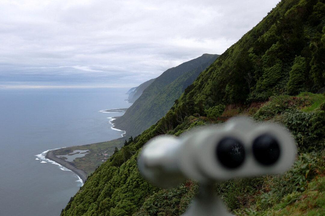 Volcano-Tectonic Tremors Recorded for First Time on Quake-Hit Azores Island