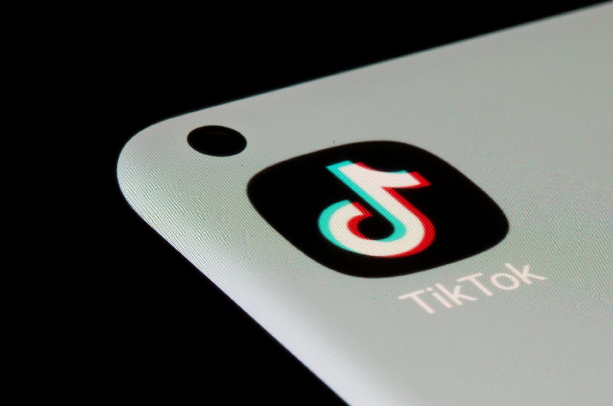 Military’s Use of Beijing-Based TikTok Poses Security Risk, FCC Commisssioner Testifies