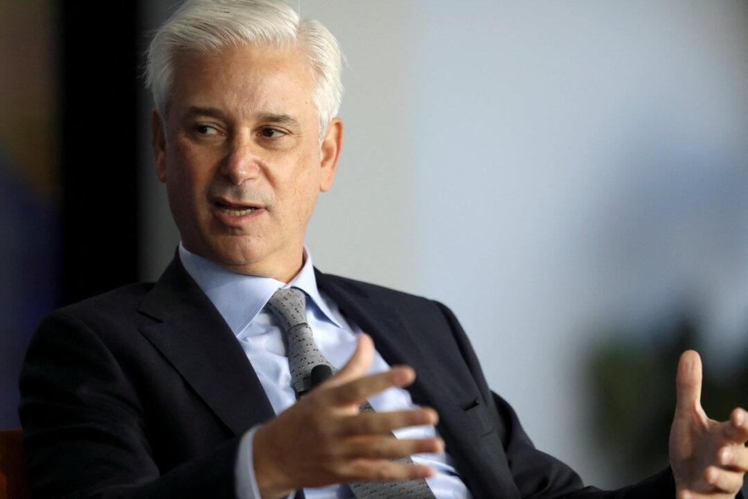 Wells Fargo CEO Predicts Economic Downturn for US Economy