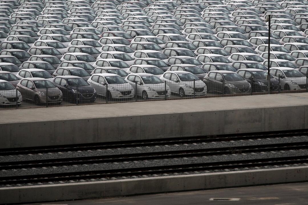 European Car Sales Dip for Ninth Consecutive Month in March: ACEA