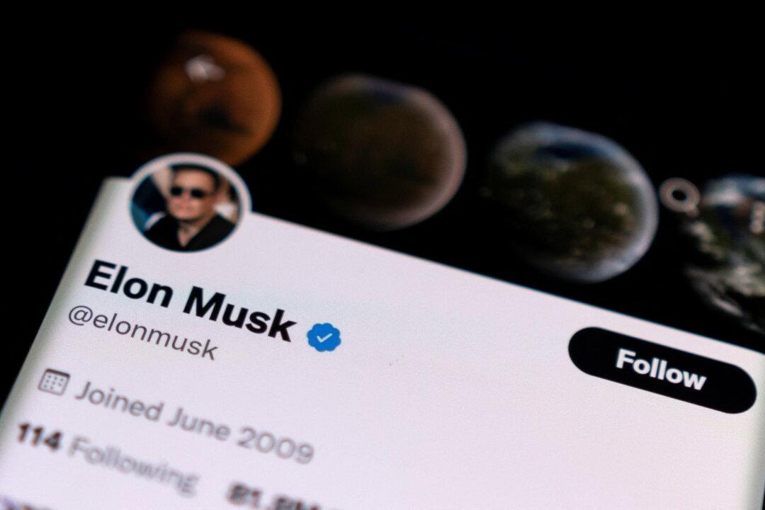 Elon Musk Warned by Western Governments Following Twitter Takeover