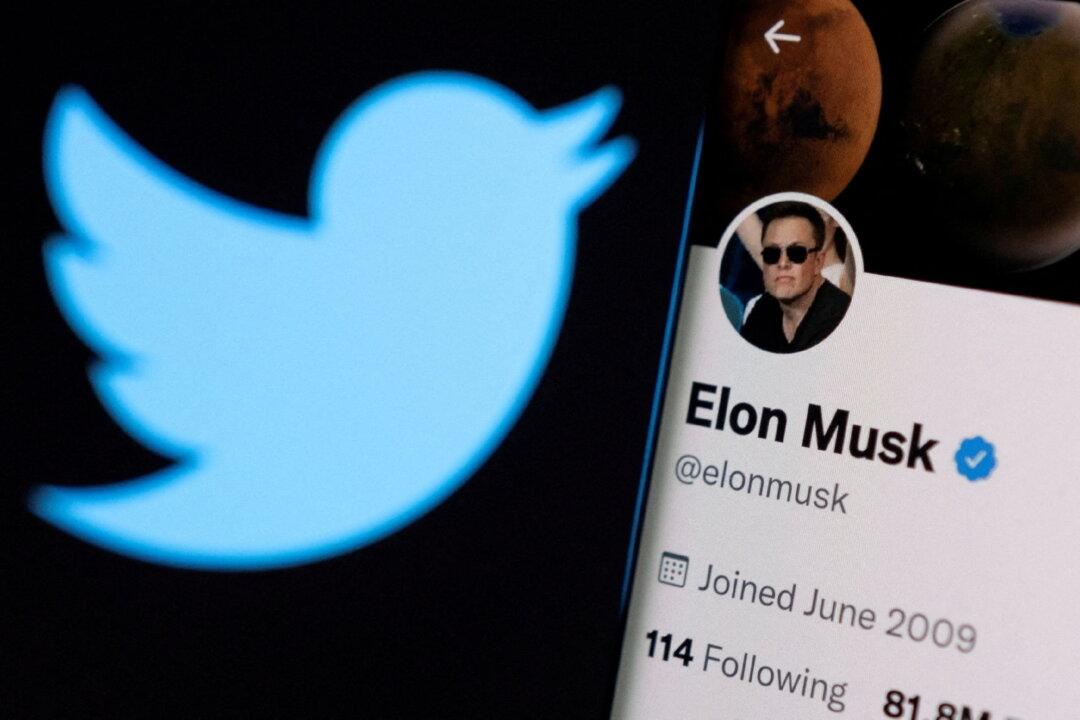 Musk Sends Twitter Shares on Rollercoaster After Saying Deal ‘On Hold,’ Then ‘Still Committed’