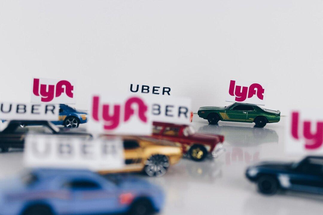 Should Lyft and DoorDash Merge to Better Compete With Uber? Analyst Pierre Ferragu Thinks So