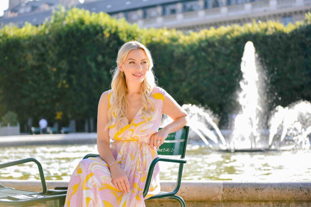 5 Ways to Look Elegant on a Budget