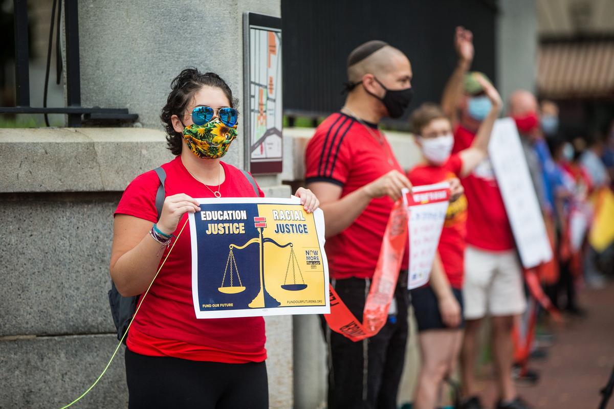 Teachers Unions’ Other Foes: Liberal Parents