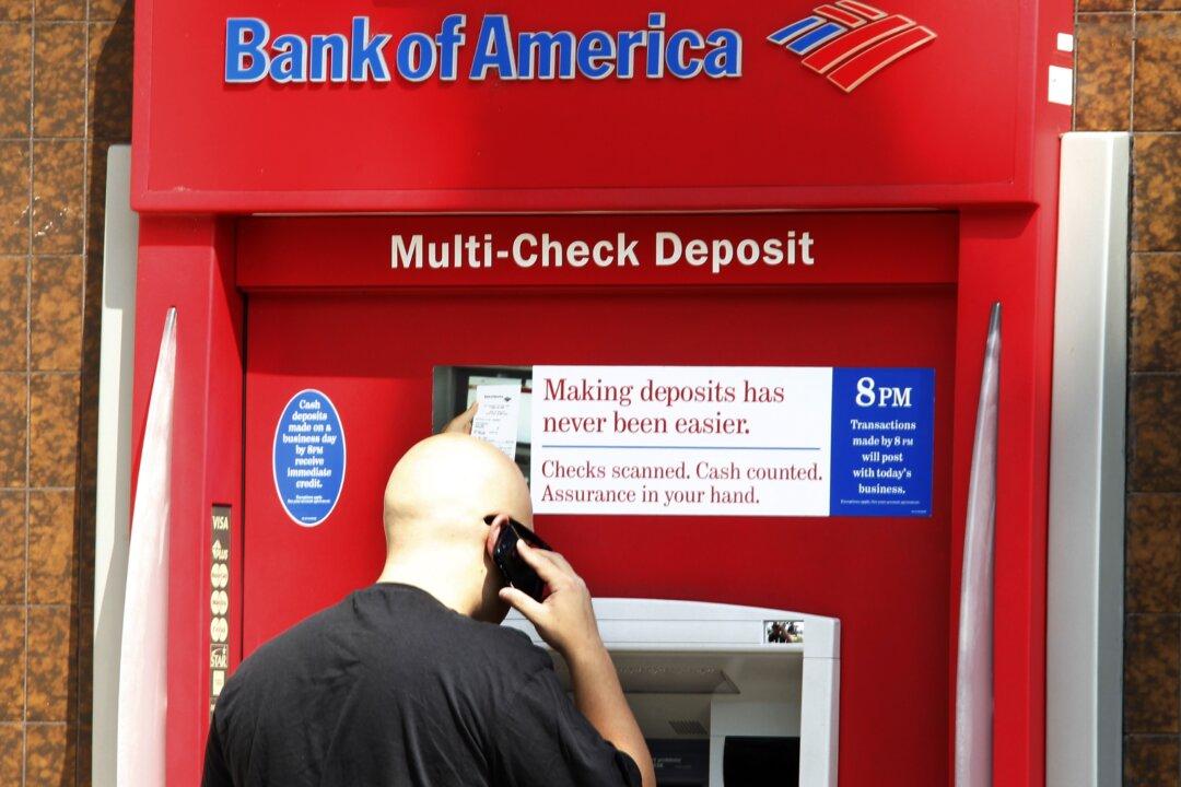 US Consumers, Low-Income Households Included, Still Spending, BofA Research Says