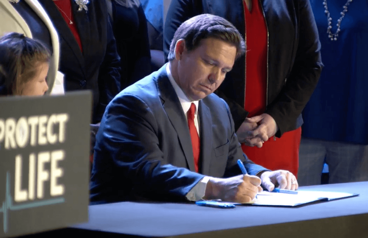 DeSantis Expected to Sign Bill Deeming Religious Services ‘Essential’ in Emergencies