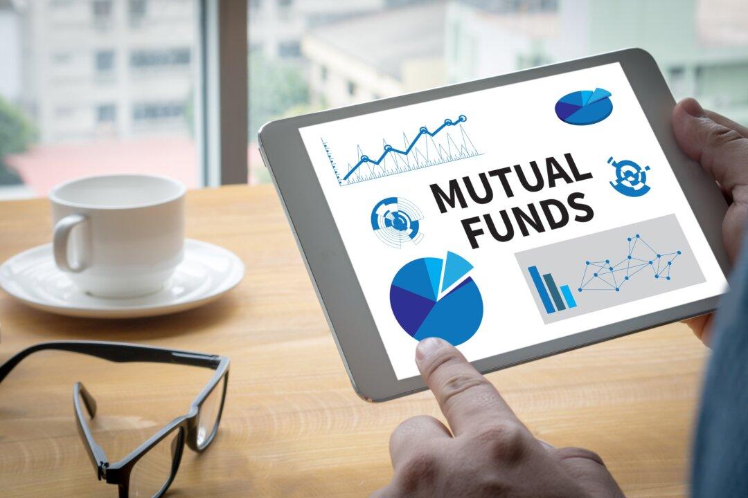 Be Aware of the High Fees Before Investing in Mutual Funds