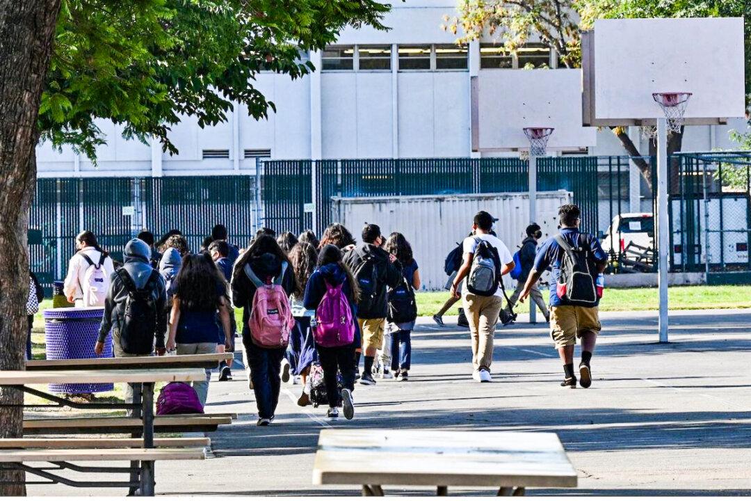 LA Unified Enrollment to Drop 30 Percent by 2031
