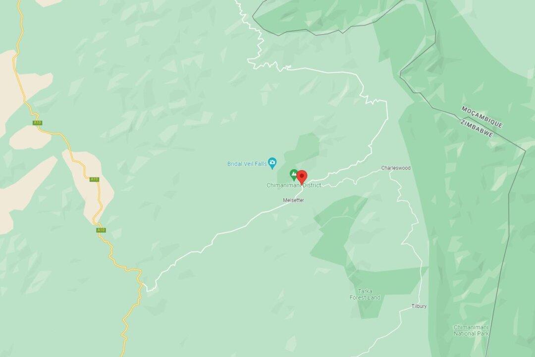 Easter Holiday Bus Crash in Eastern Zimbabwe Takes 35 Lives