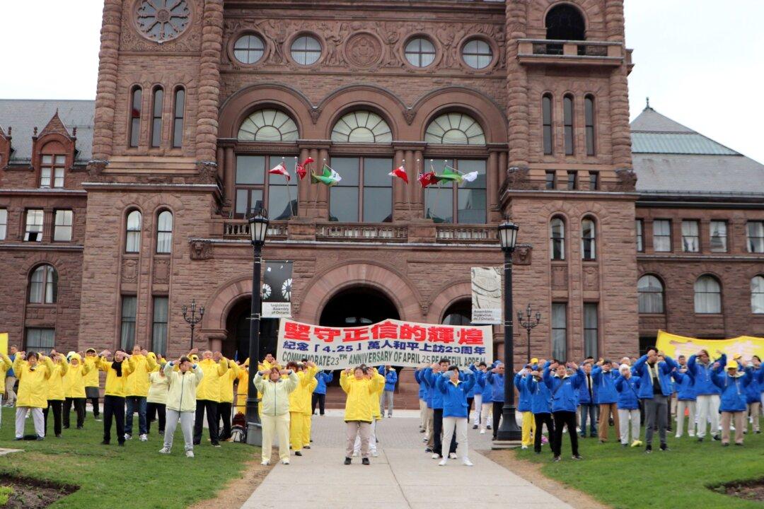 ‘Remember Those Who Stood in Defence of Truth’: Toronto Falun Gong Adherents Commemorate Historic Appeal in Beijing