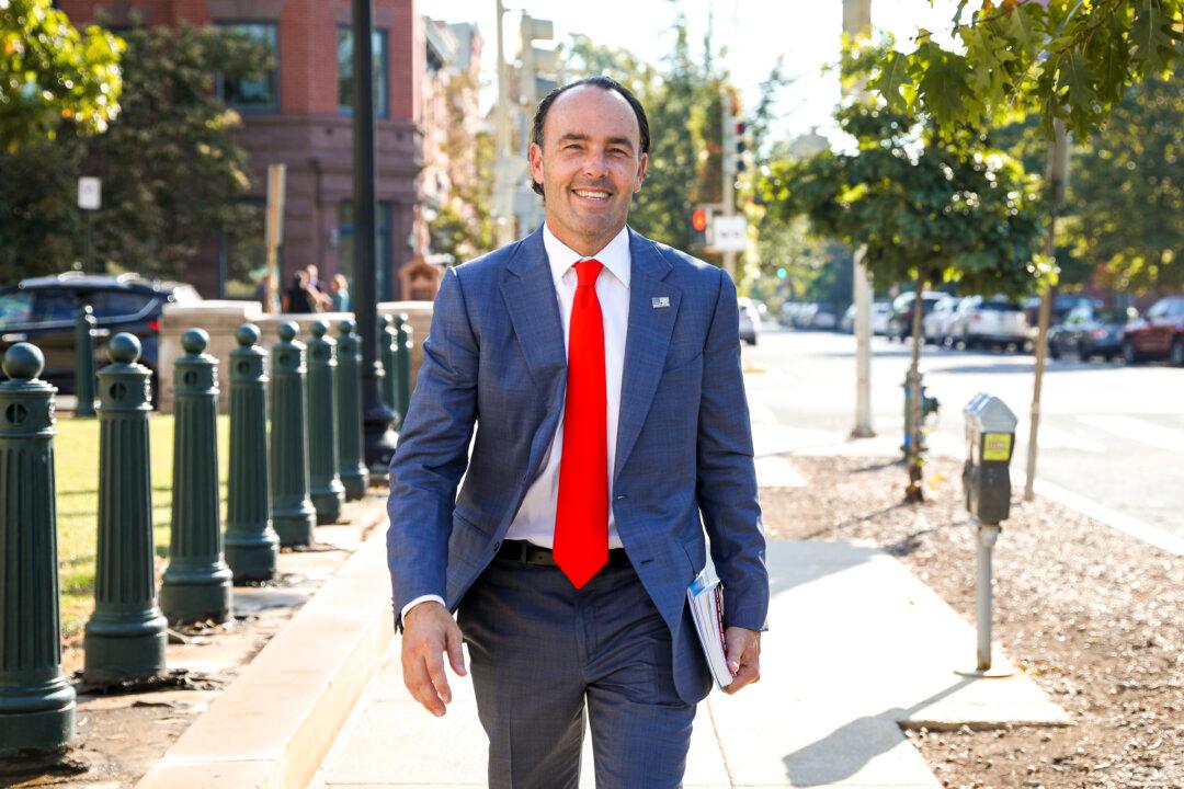 China’s Digital Yuan, Biggest Threat to the West, Is Overshadowed by Russian War, Kyle Bass Warns