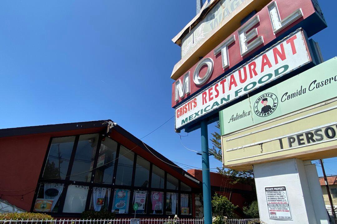 Anaheim Will Pay $6.6 Million for Motel to Improve Beach Boulevard