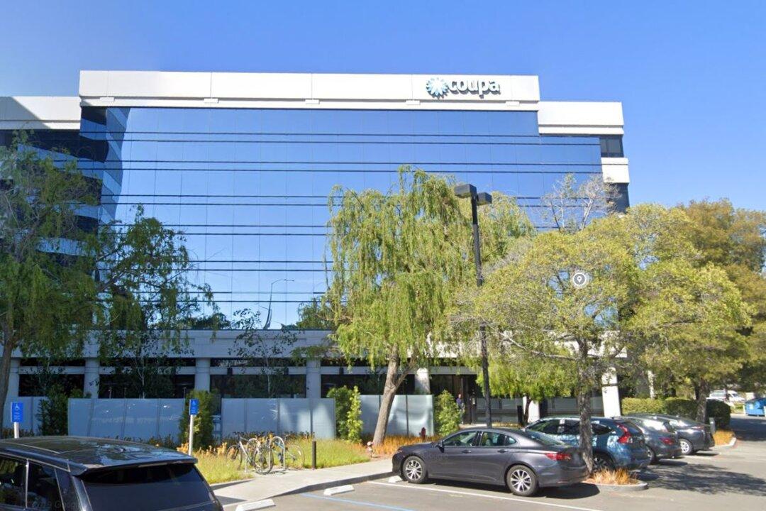 Raymond James Says Coupa Beat Oracle and SAP in Software Market Share Gains