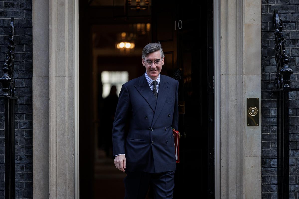 UK Wants ‘Rapid Return’ of Civil Servants to Offices After All COVID-19 Curbs Lifted