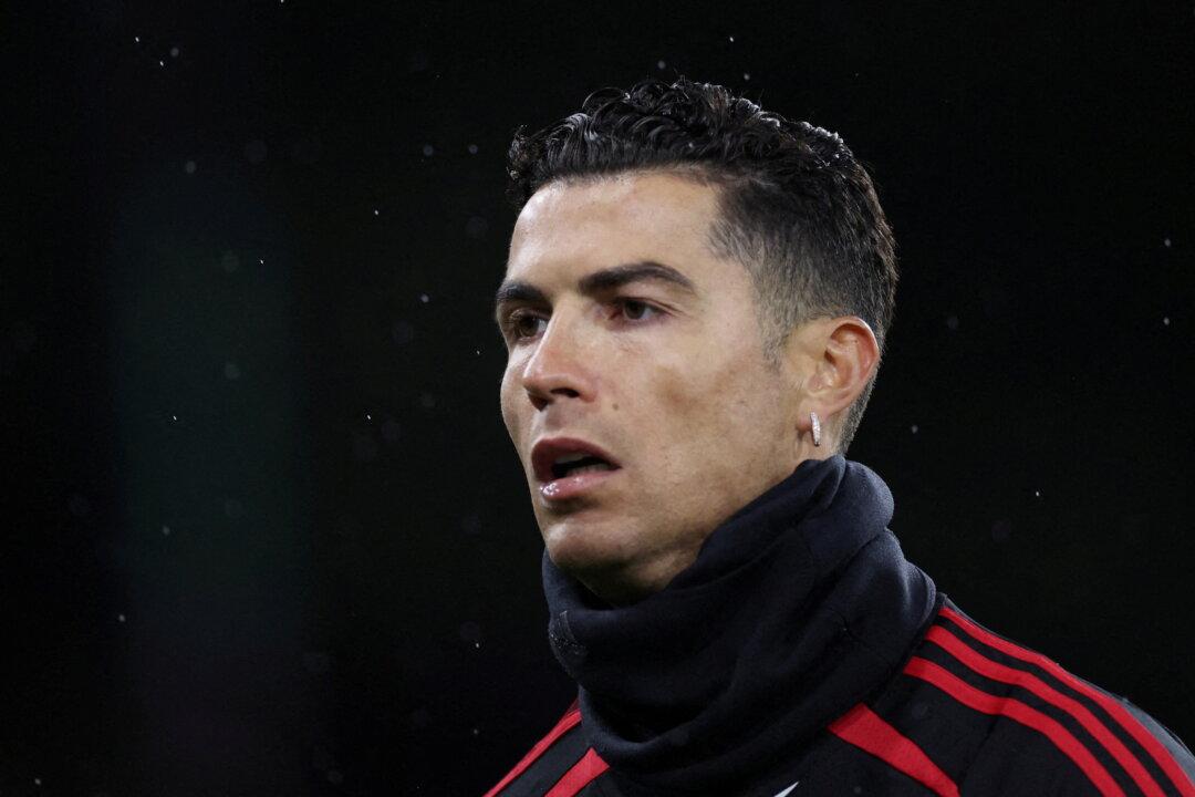 Cristiano Ronaldo Announces Death of Newborn Twin Boy