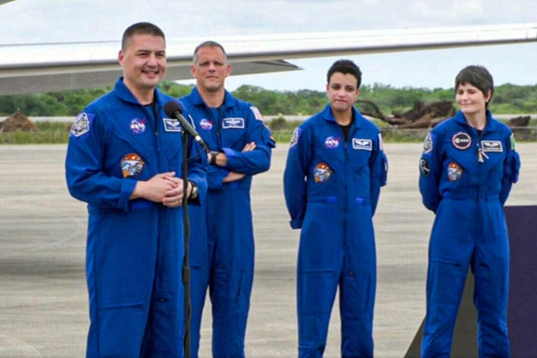 Astronauts Arrive for SpaceX Crew-4 Flight