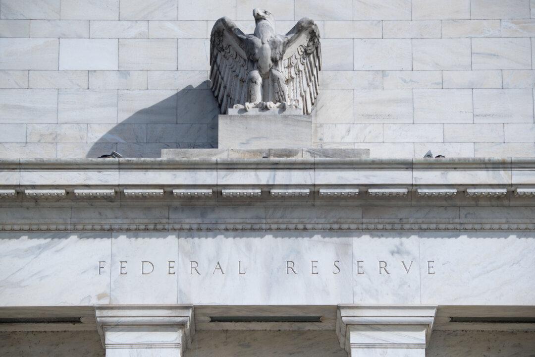 What You Need to Know About the Recent Bank Failures Hitting the US