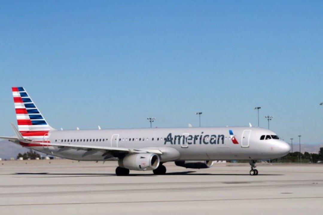 Hackers Targeting American Airlines Accessed Sensitive Customer Data