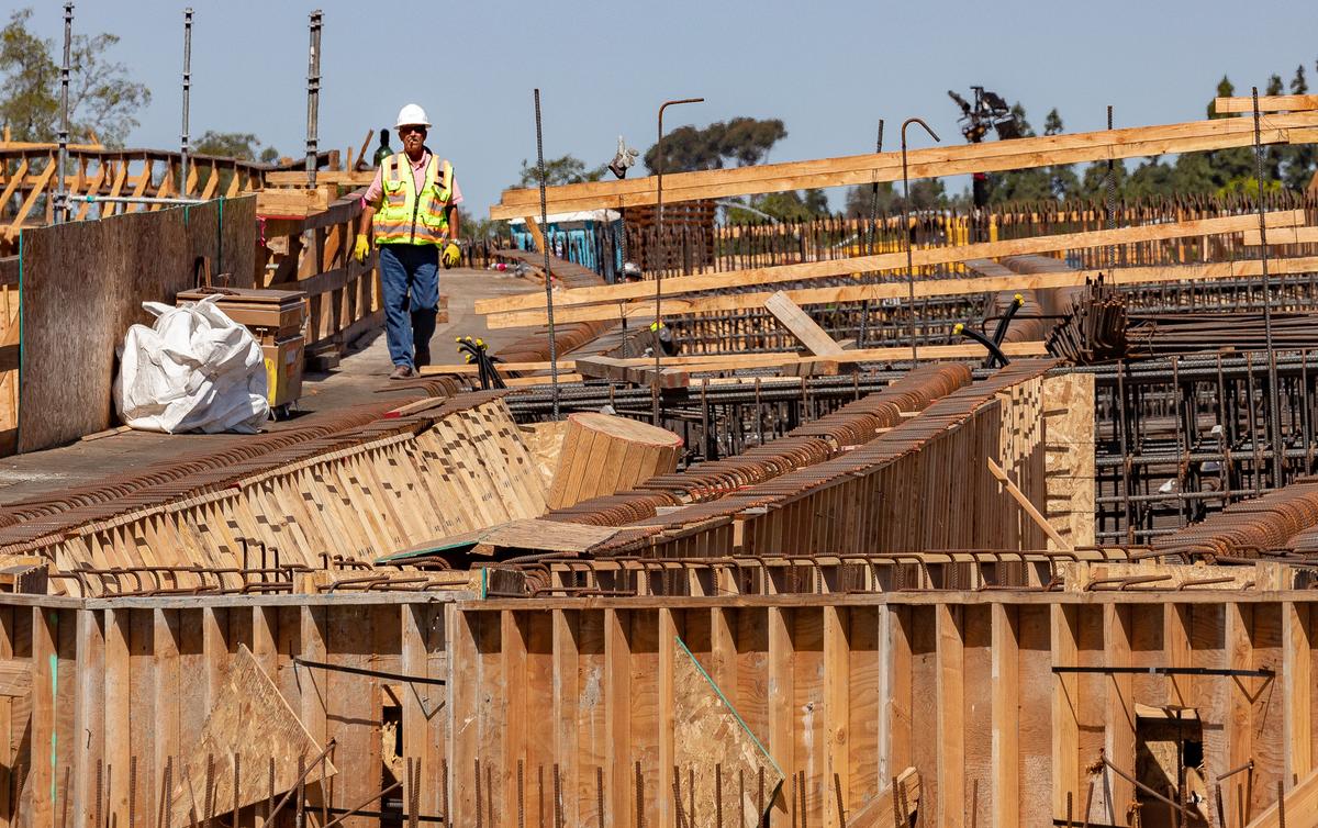 Bipartisan Infrastructure Law Funds Freeway Expansion In Orange County