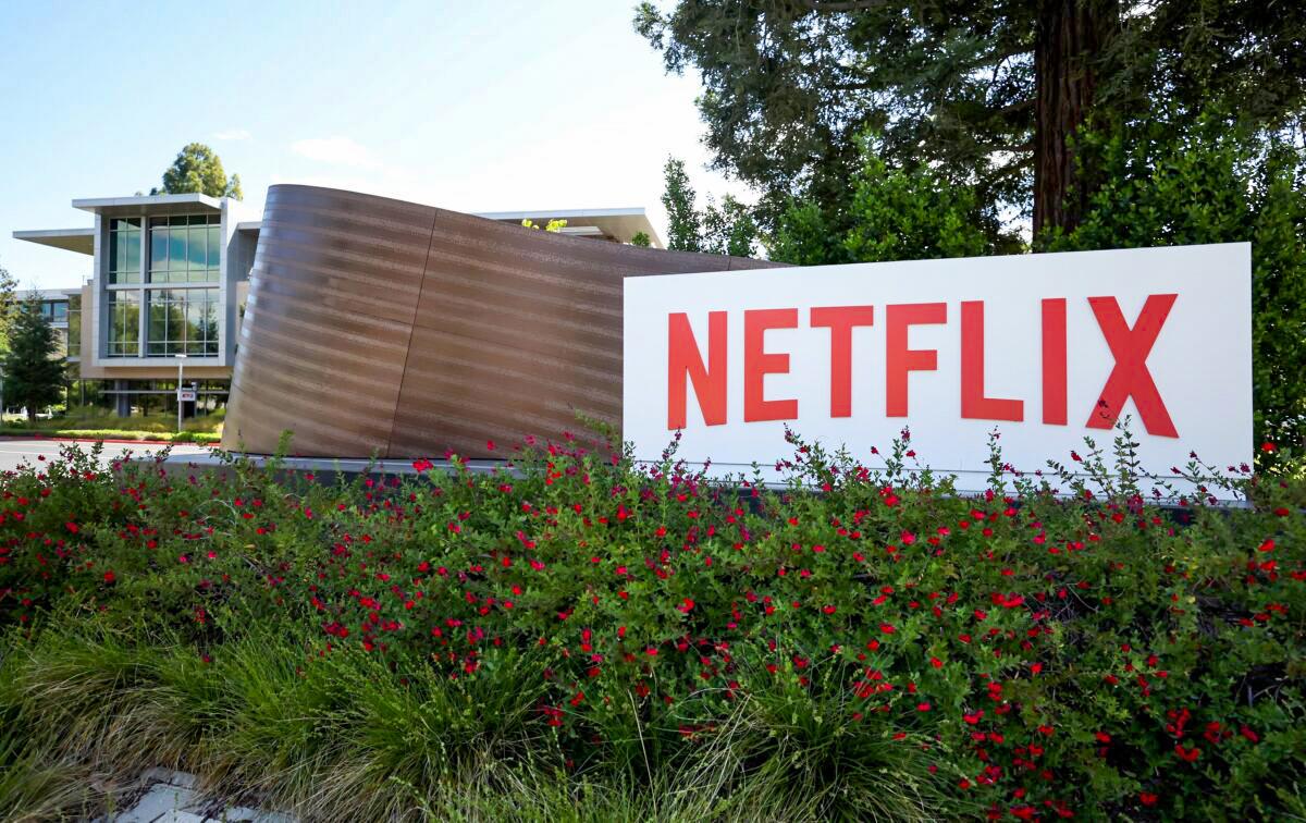 Netflix’s Crash Triggers Concerns for Spotify Too