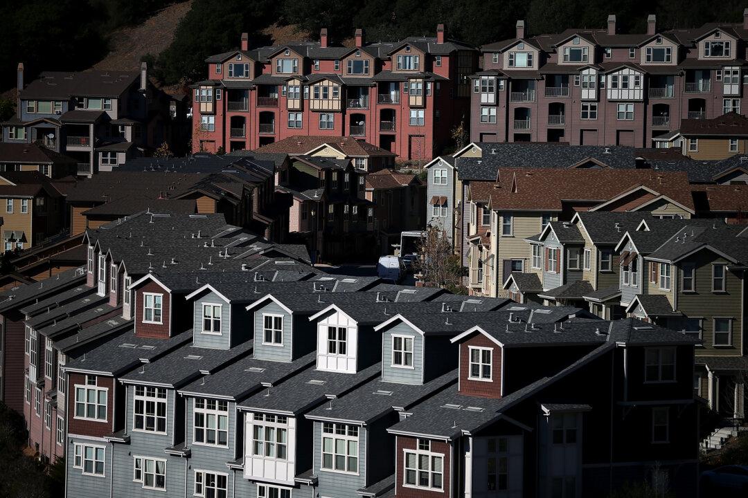 Home Price Growth Slows as Inventories Jump, a Sign of Cooling in the Housing Market