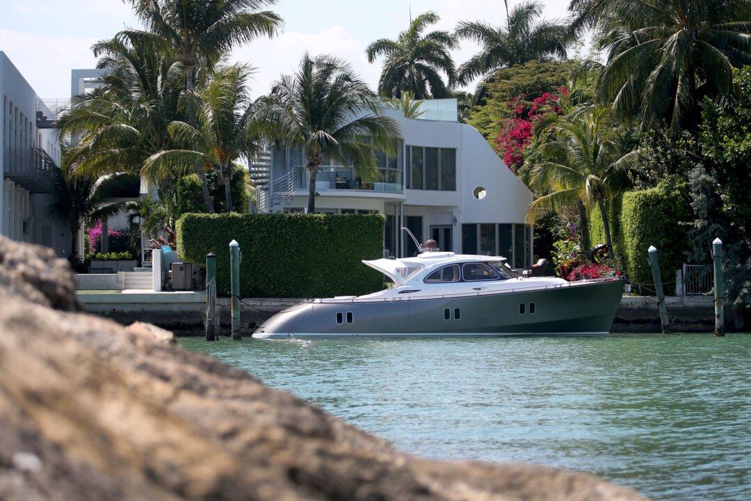 8 Ways Real Estate Is Your Smartest Investment