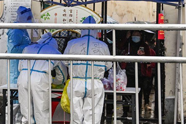 Beijing’s ‘Zero-COVID’ Threatens China’s Economy