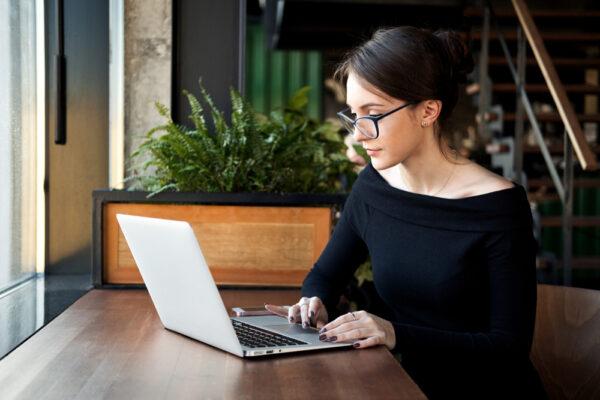 Nolo suggested that the “hypothetical 20-year-old would have an emergency fund, and the remaining assets would be split 75 percent stocks (of which 25 percent were international), 15 percent bonds, and 10 percent REITs.” (ShutterStock)