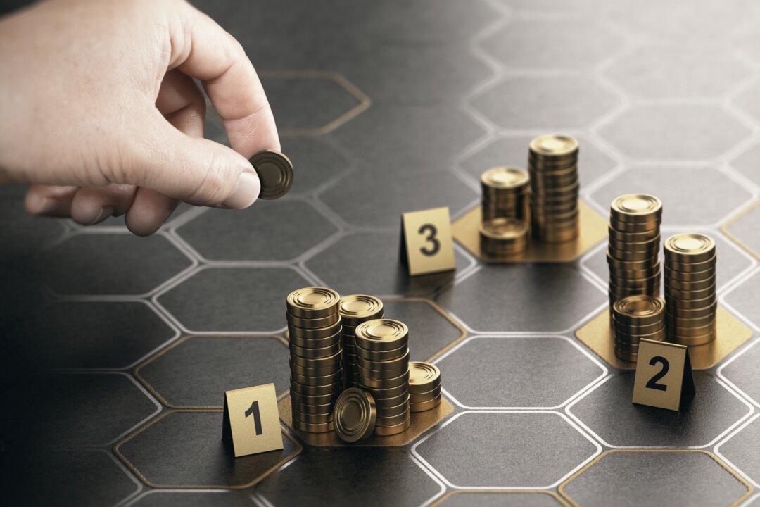 8 Low-Risk Investments With High Returns