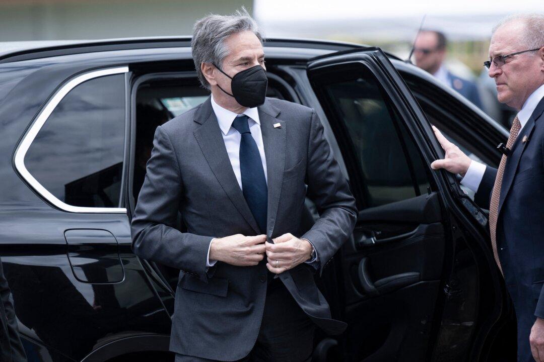 Russia–Ukraine War (April 24): Blinken, Austin Meet With Zelenskyy