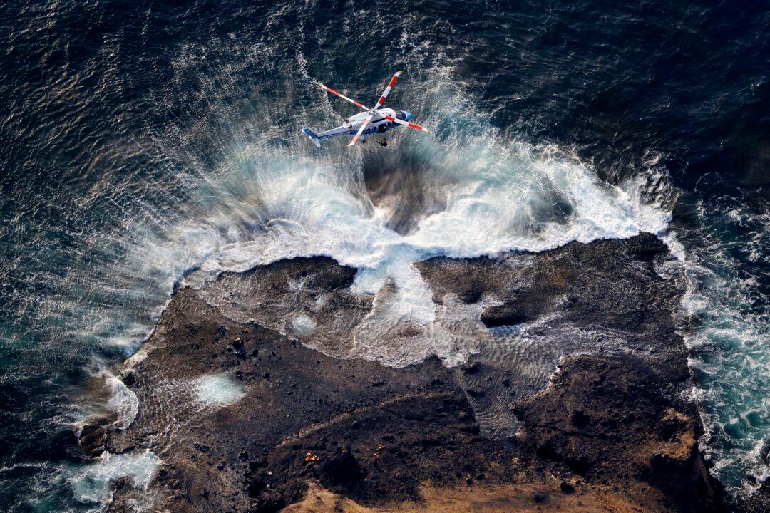 10 Found Dead After Japanese Tour Boat With 26 Aboard Sinks