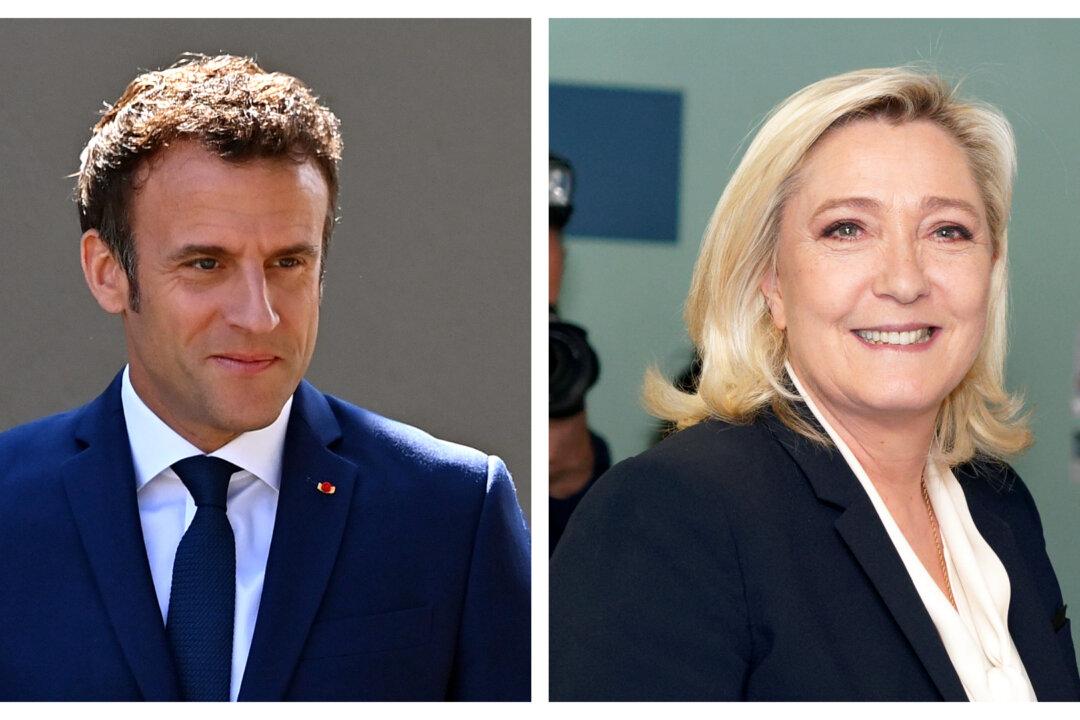 Macron vs Le Pen: France Votes in Tense Presidential Runoff