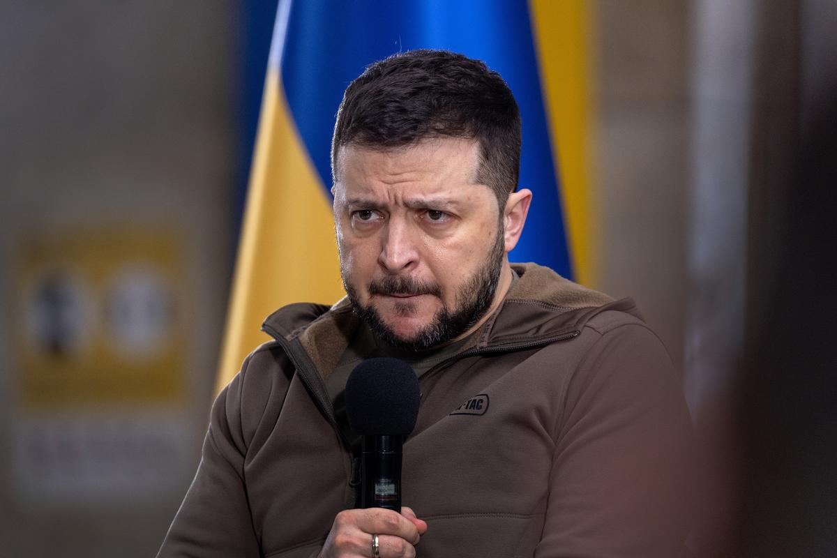 Ukraine’s Zelenskyy Signs Law to Seize and Sell Russian Assets, Bolstering War Efforts